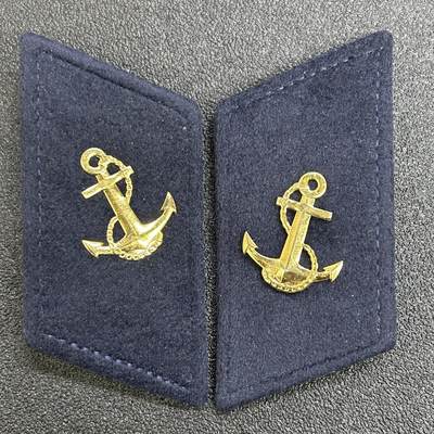 西秦中古拍卖第七十四期 -  越南人民军海军领章