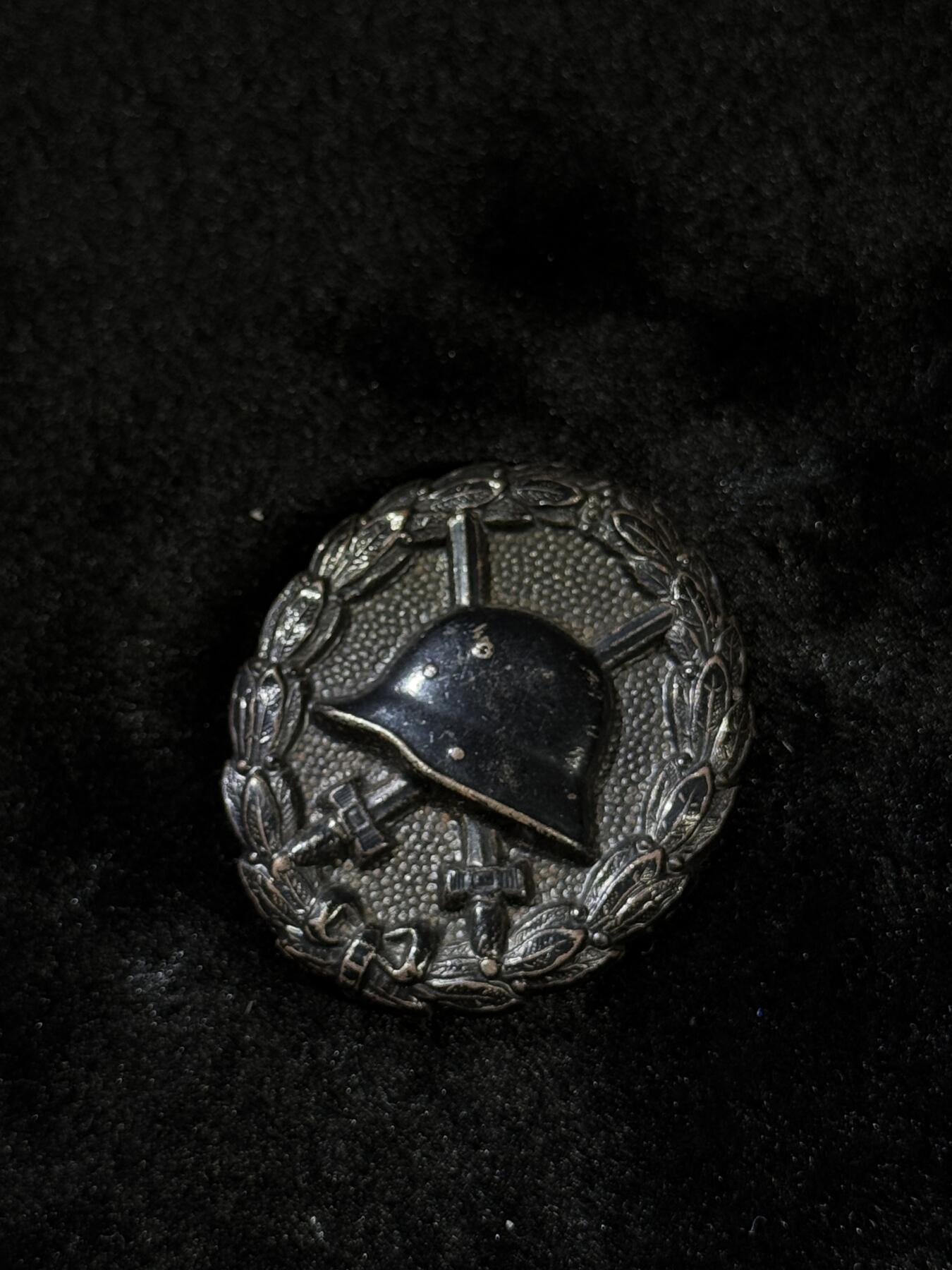 戎马世界章牌大赏第110期 德国一战黑色战伤奖章