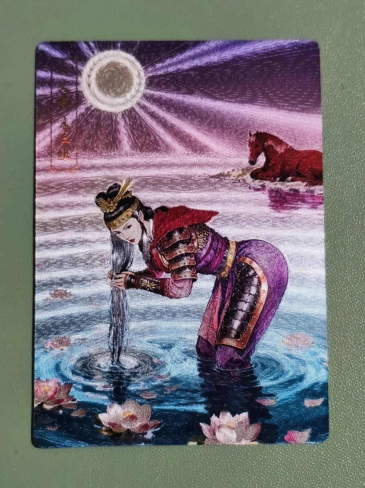 光影卡牌第29期，各家亲签，各家套卡，持续收拍品 鼎好龙耀特卡7张，沐浴三娘＋燕青李师师＋潘金莲＋时迁＋解珍＋杆子女赵云粗闪6张＋光刻嫁衣三娘