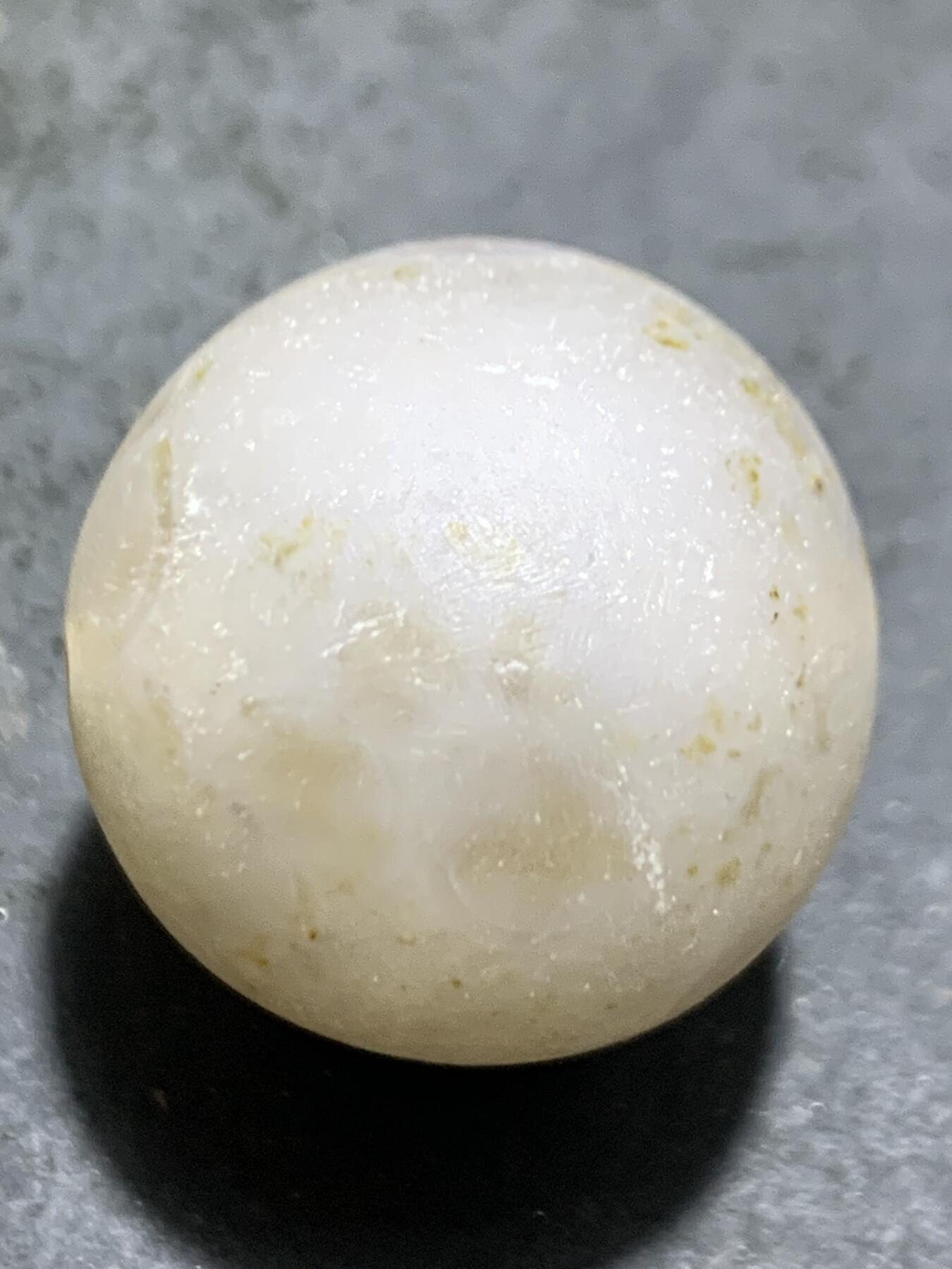 精美冻料亚光战国红玛瑙圆珠一颗！