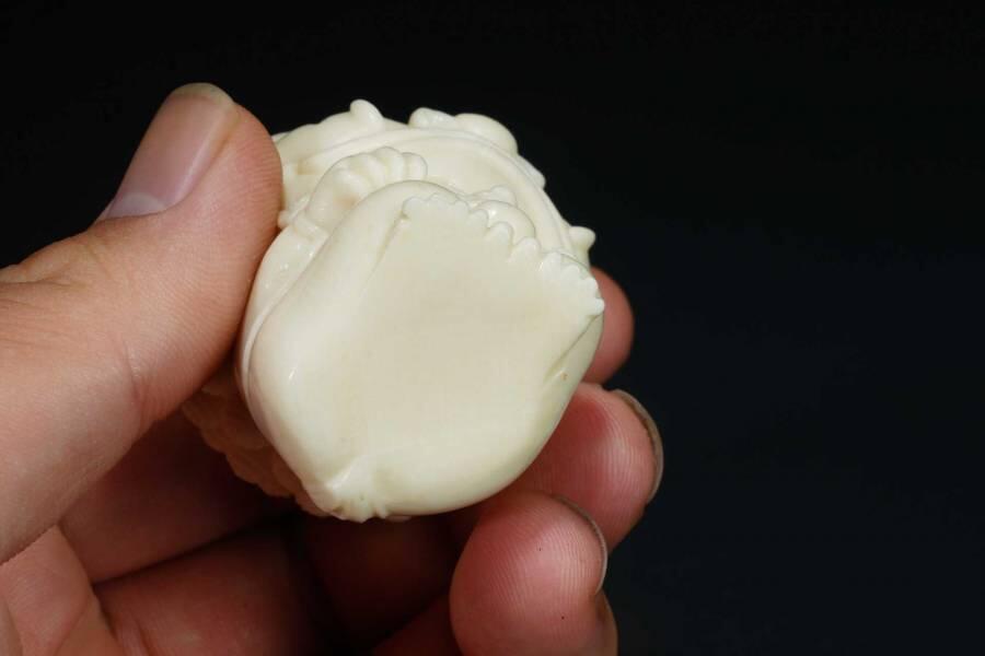 上海都达杂项专场十（全场包邮） 小萌狮手把件