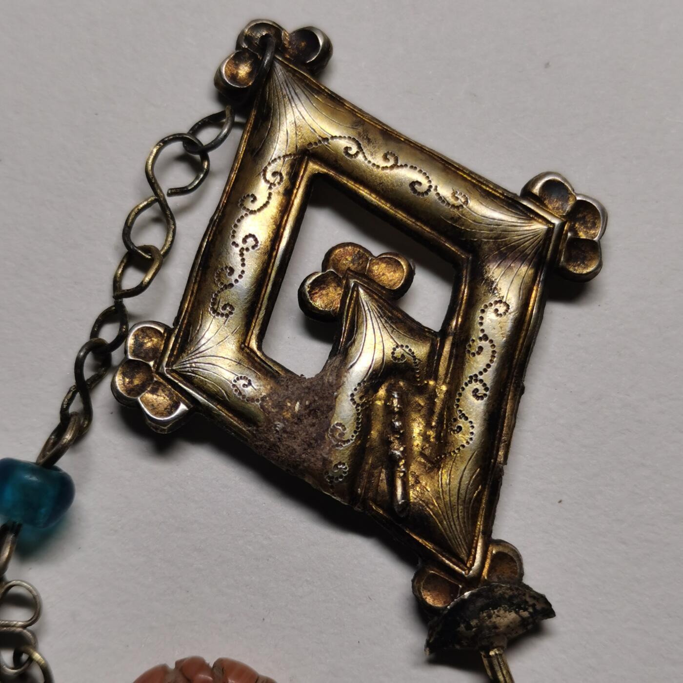 杂件专场96期 清代老银鎏金发簪，清代翡翠玛瑙吊坠