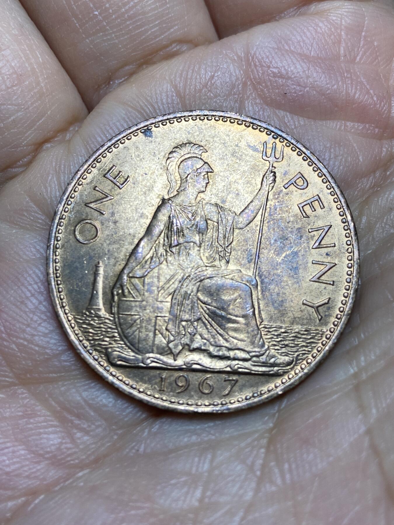 2026年第十五场(总第一百八十四场）外国好品散币场(免佣金) 原光好品–英国🇬🇧1967年1便士(伊丽莎白二世青年桂冠第二版，普制币关门年)