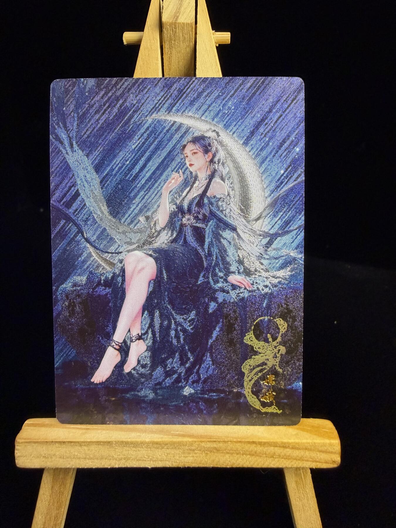 奇点新卡 无佣金 不寄存 不收拍   主攻奇点（有大佬赞助）需要多宫大佬请私聊 部分卡牌设有底价（不想玩的那么累，即使有底价也会比市场价便宜的多，懂的自然懂） 拒绝小号抬价 大家放心拍 所有拍品部分套有卡膜 部分卡牌多宫 自制卡牌 不包厂瑕 放大镜 品控 勿拍 流拍商品会循环 感谢大家支持 留个关注 不定时上新 谢谢 奇点卡牌 宗rich 嫦娥