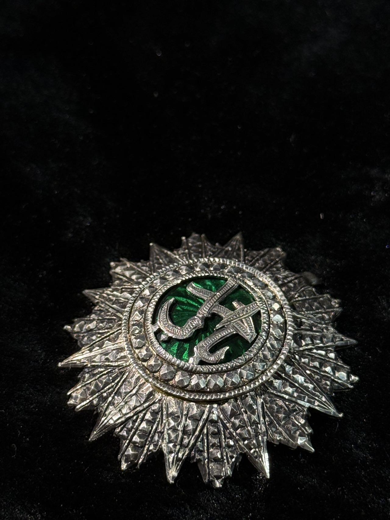 戎马世界章牌大赏第110期 法属突尼斯光荣勋章，骑士级改胸针，银制，重约21.6g 