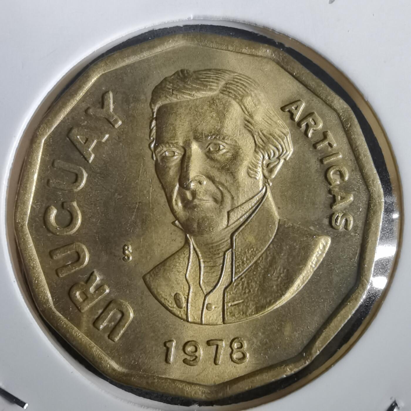 沼泽如烟--第973场 乌拉圭1978年1比索