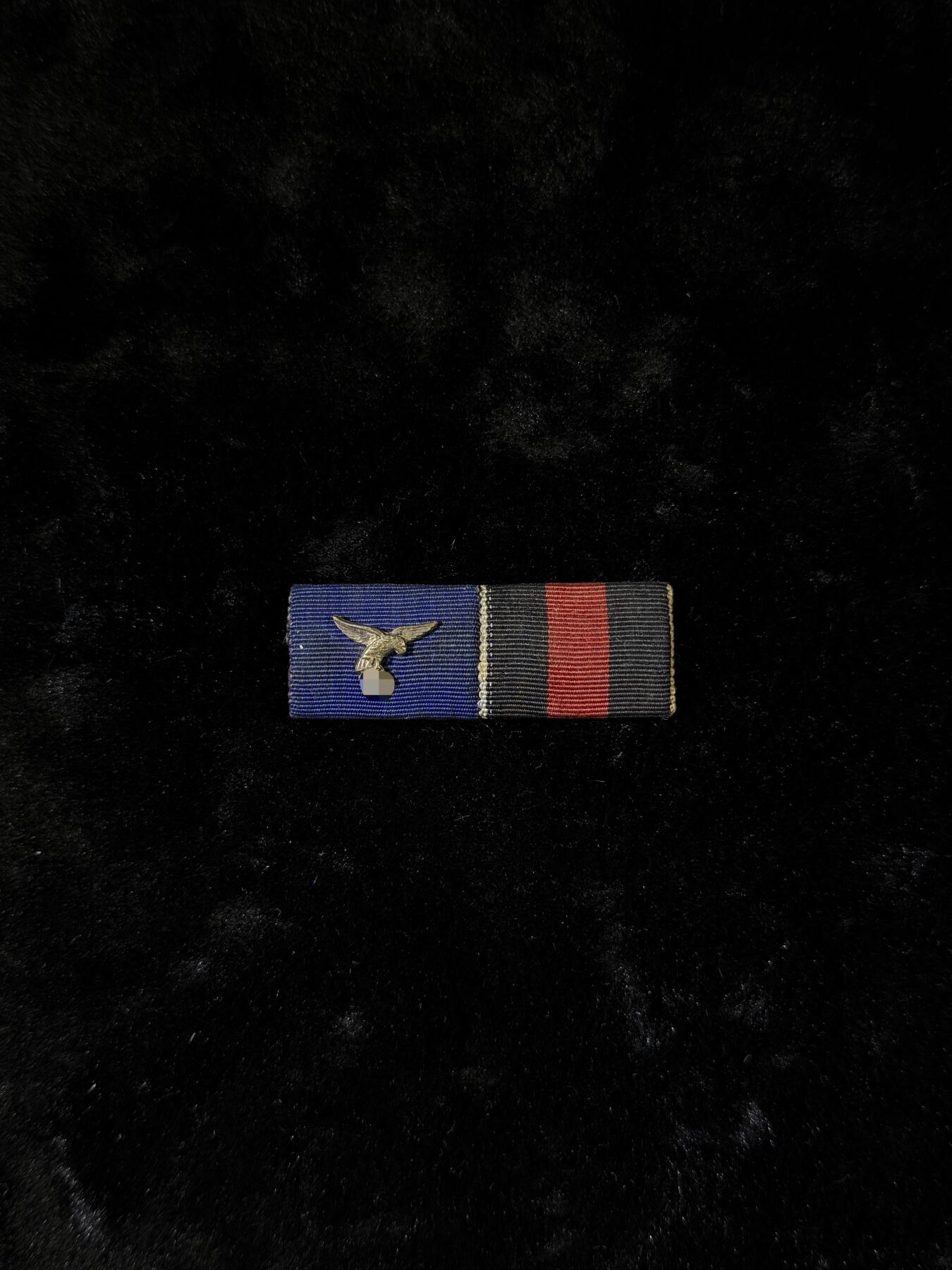 戎马世界章牌大赏第110期 铭记历史！珍爱和平！德国空军四年服役+苏台德略  空军鹰铜制 细节很好