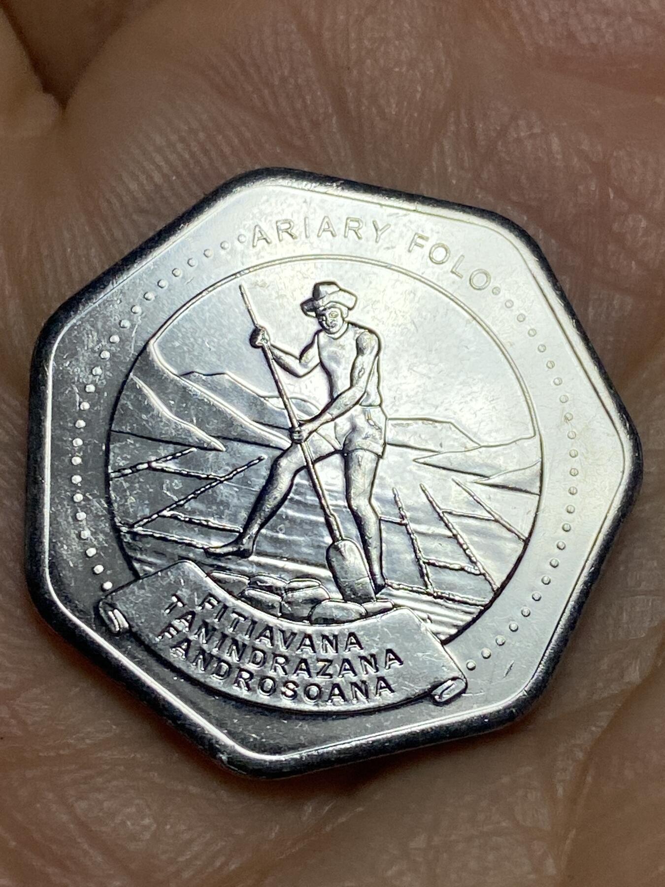 2026年第十五场(总第一百八十四场）外国好品散币场(免佣金) 马达加斯加🇲🇬2016年10法郎