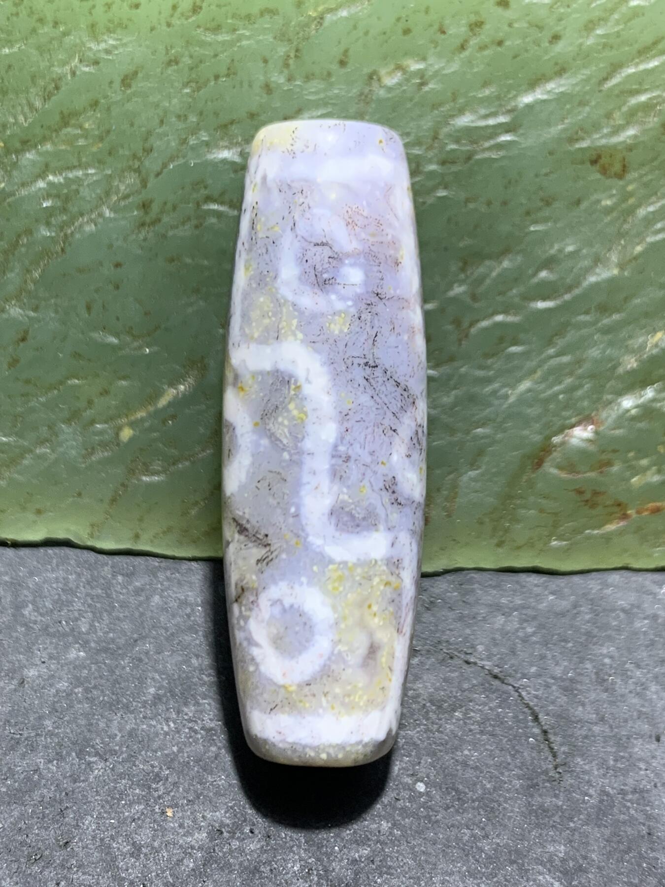 精品藏传象雄朱砂九眼随形天珠一颗