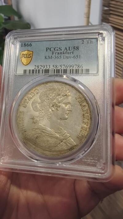 修遠堂世界钱币第102期 PCGS AU58 1866年法兰克福2泰勒大银币