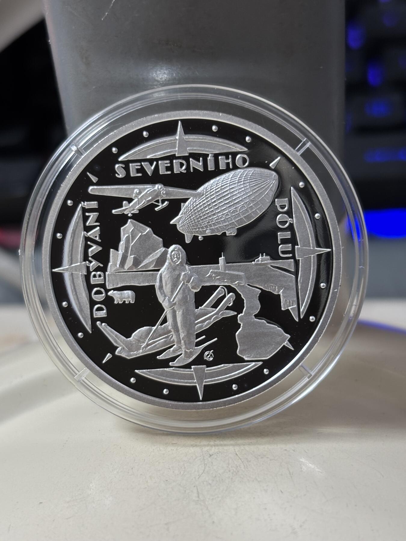 第189期拍卖 纽埃2021年征服北极系列1盎司精制纪念银币，999银，发行1000枚