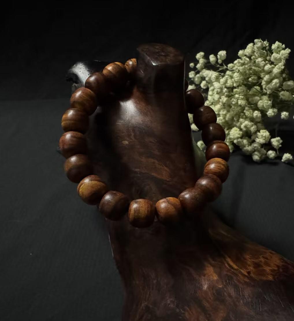 零元拍：海南黄花梨老型珠手串11/10MM