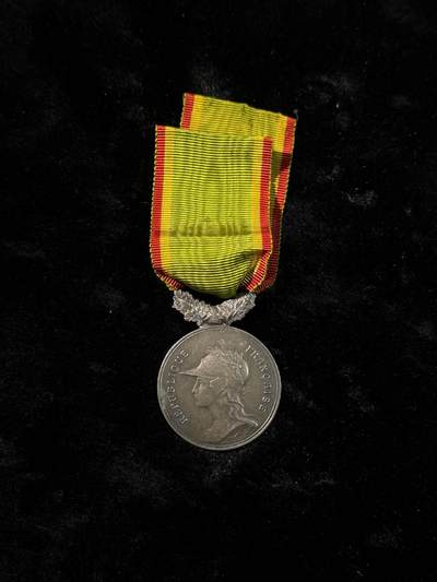 戎马世界章牌大赏第110期 - 法国奖章