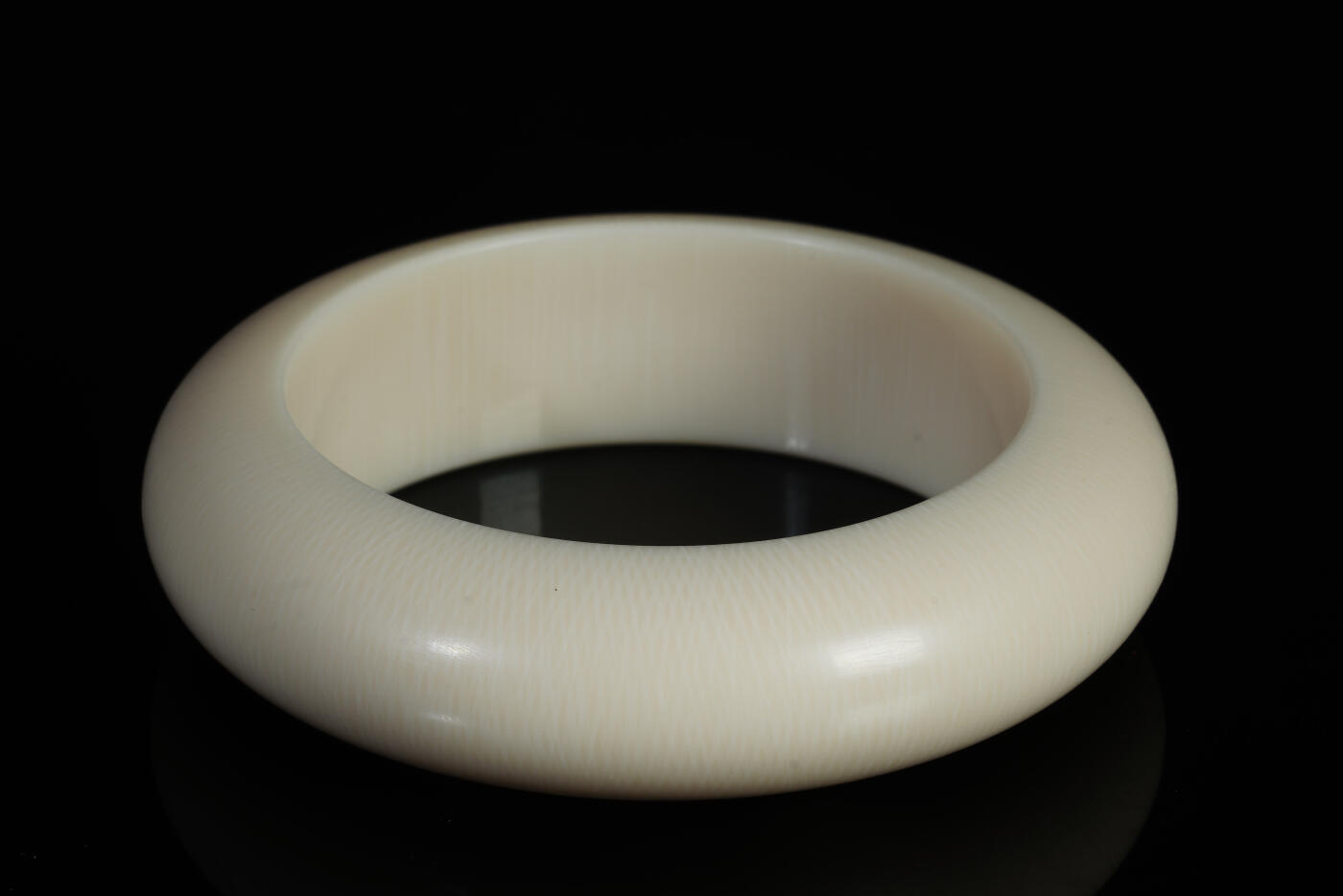 上海都达杂项专场十（全场包邮） 2.0贵妃手镯