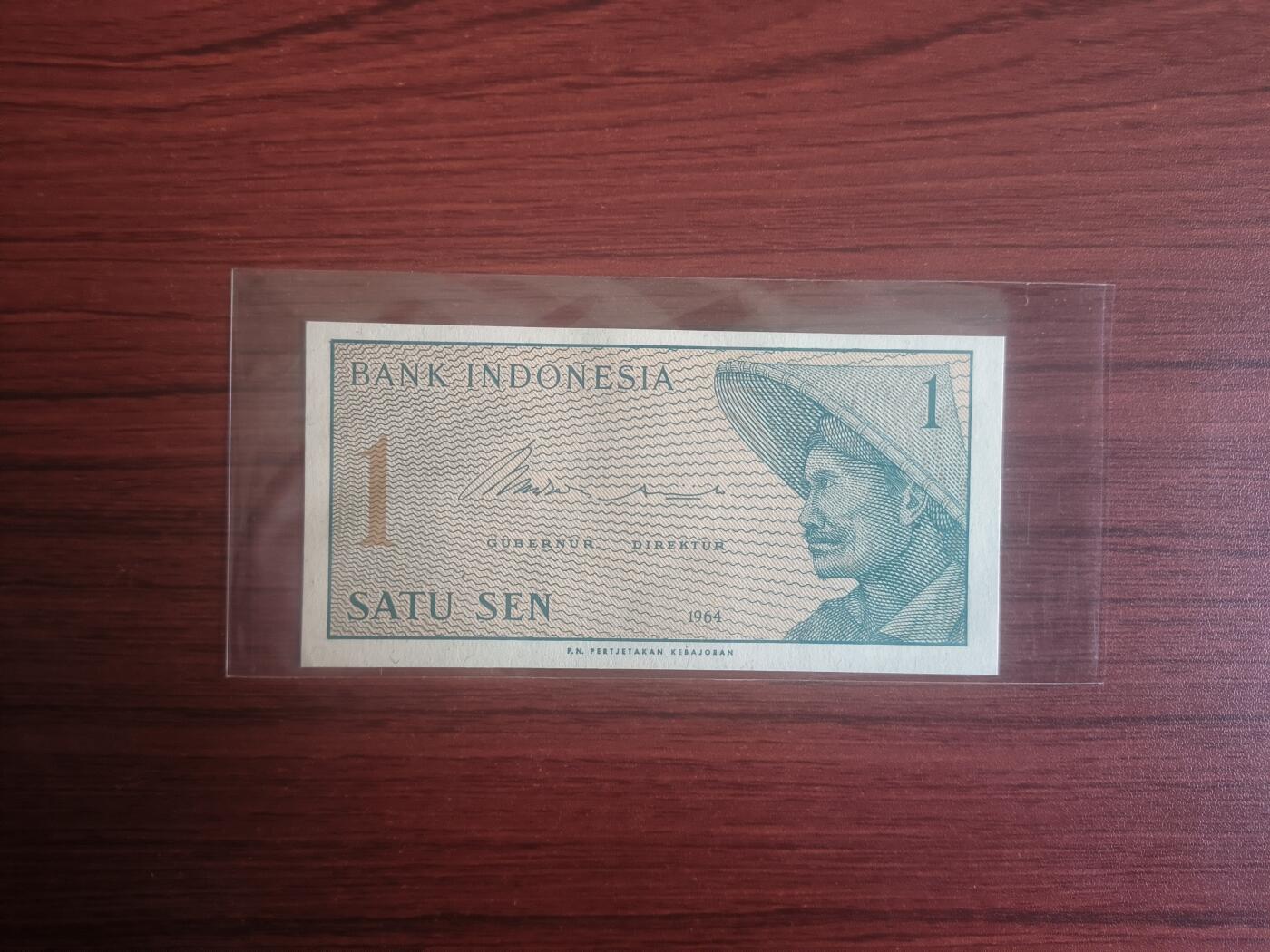 评级卡卡牌和纸币0元起拍（卡牌，纸币，送拍）