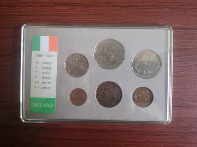 评级卡卡牌和纸币0元起拍（卡牌，纸币，送拍） - 爱尔兰🇮🇪硬币盒