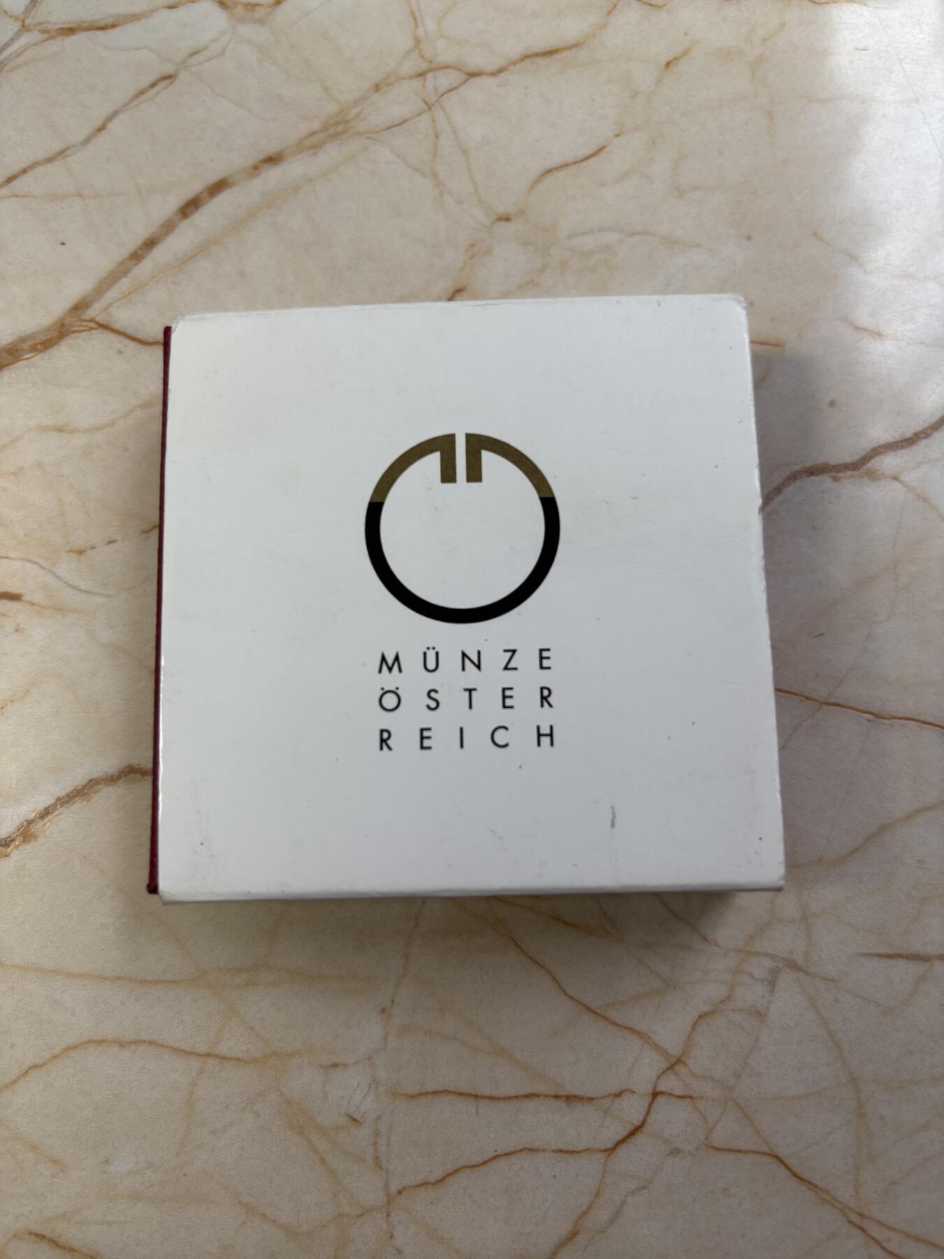 第189期拍卖 获奖奥地利2008年魅力之光铌银镶嵌双色纪念币，900银/998铌，10克/7.15克