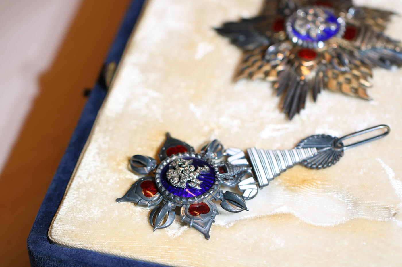 大猫徽章拍卖 第287期 泰国特级王冠勋章