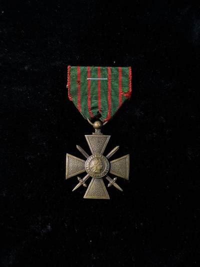 戎马世界章牌大赏第110期 - 法国战争十字奖章