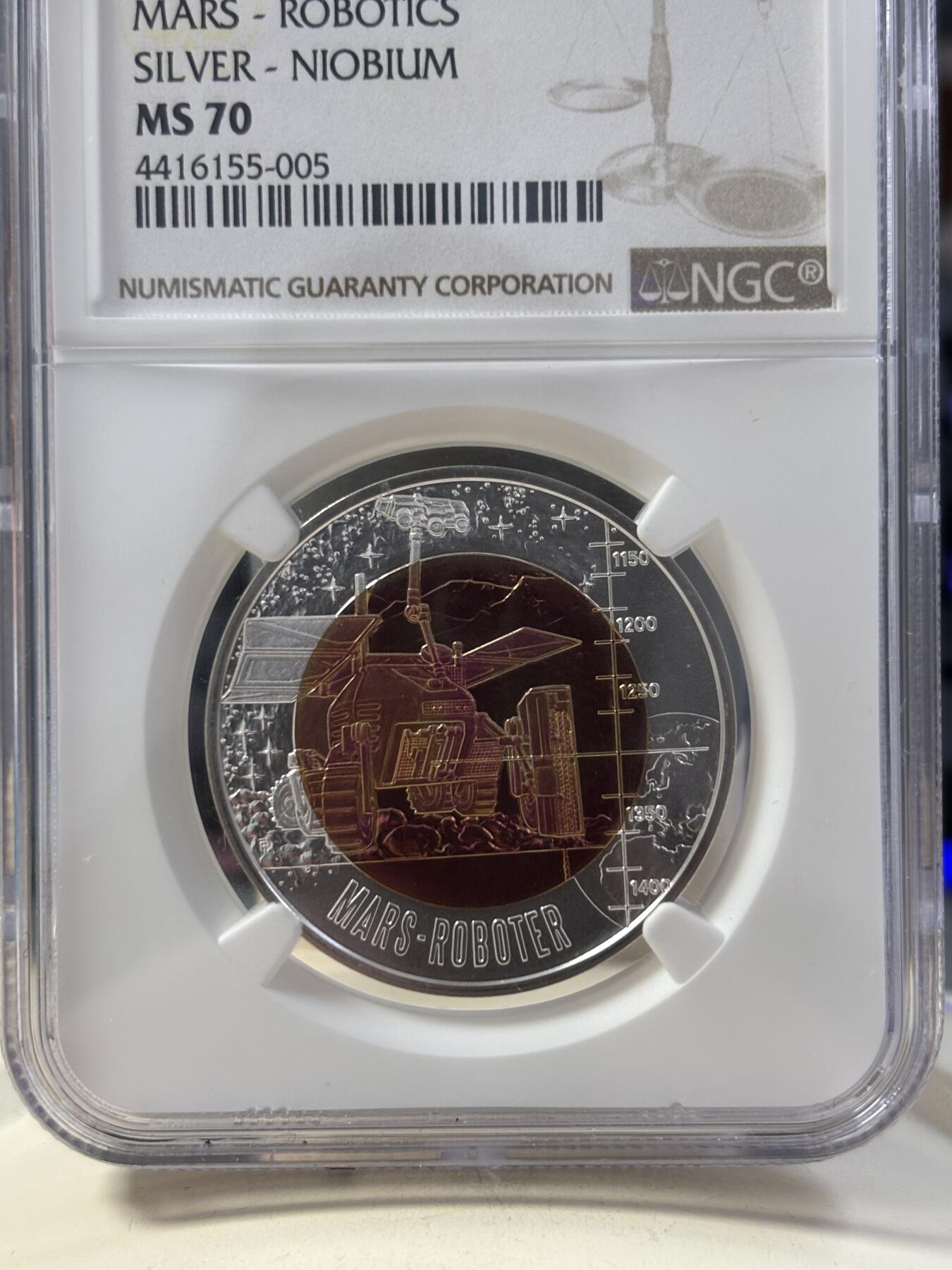 第189期拍卖 奥地利2011年火星探险机器人25欧纪念银铌双色银币NGC-MS70