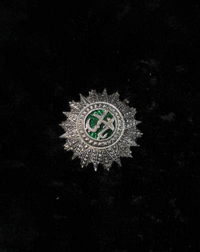 戎马世界章牌大赏第110期 - 法属突尼斯光荣勋章，骑士级改胸针，银制，重约21.6g 