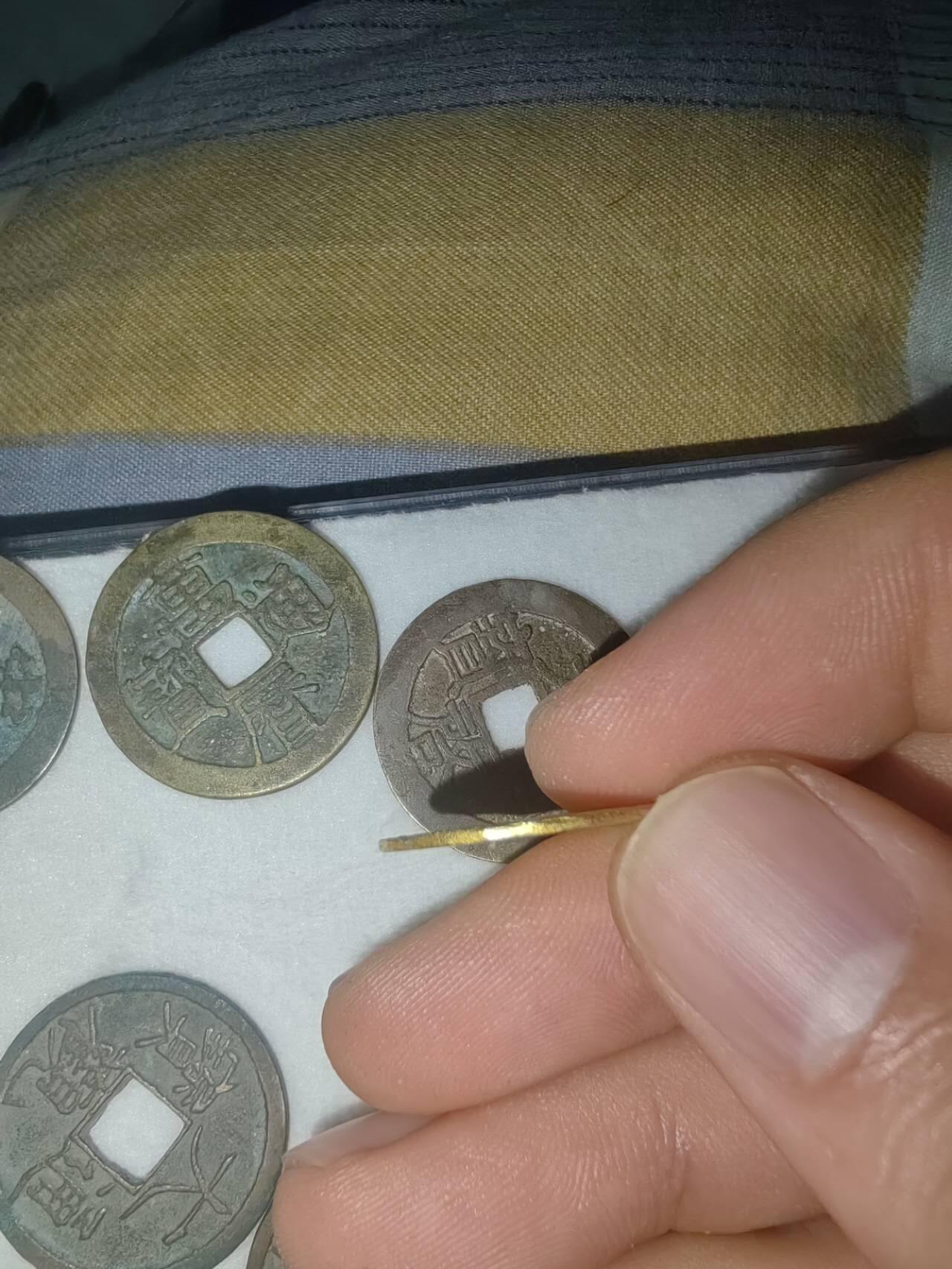 东罗马，莫里斯金币