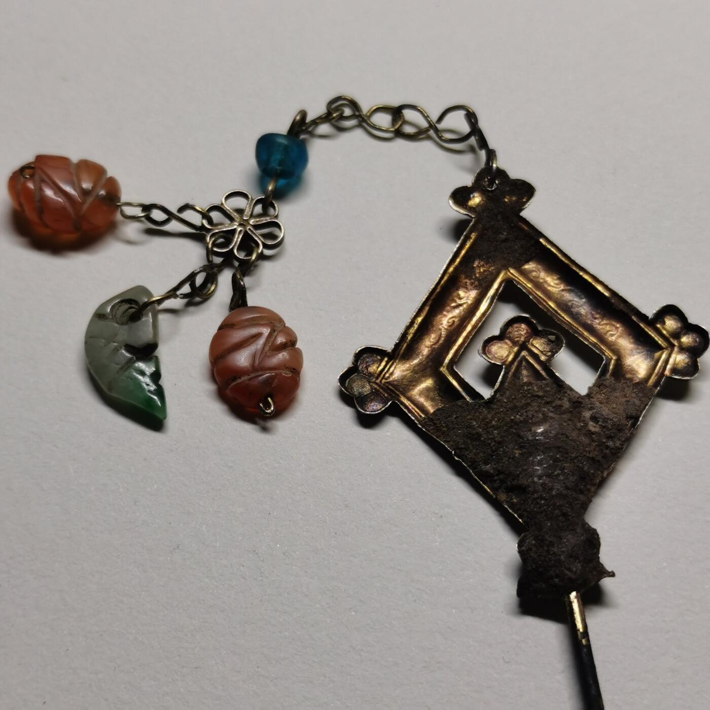 杂件专场96期 清代老银鎏金发簪，清代翡翠玛瑙吊坠