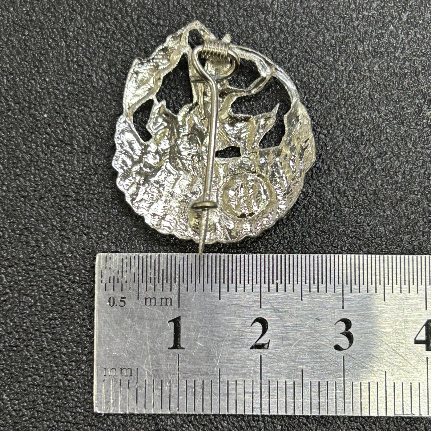 西秦中古拍卖第七十四期 泰国皇家公务员交通部徽章 早期银色版本