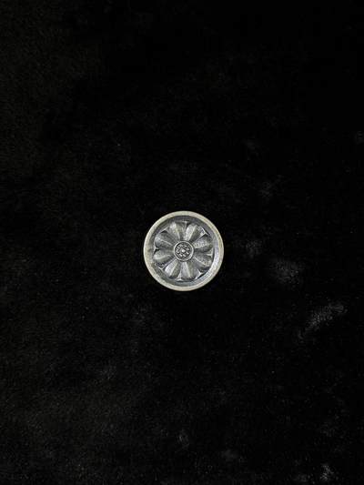 戎马世界章牌大赏第110期 - 日本国学院大学创立100周年纪念章，银制，16g左右