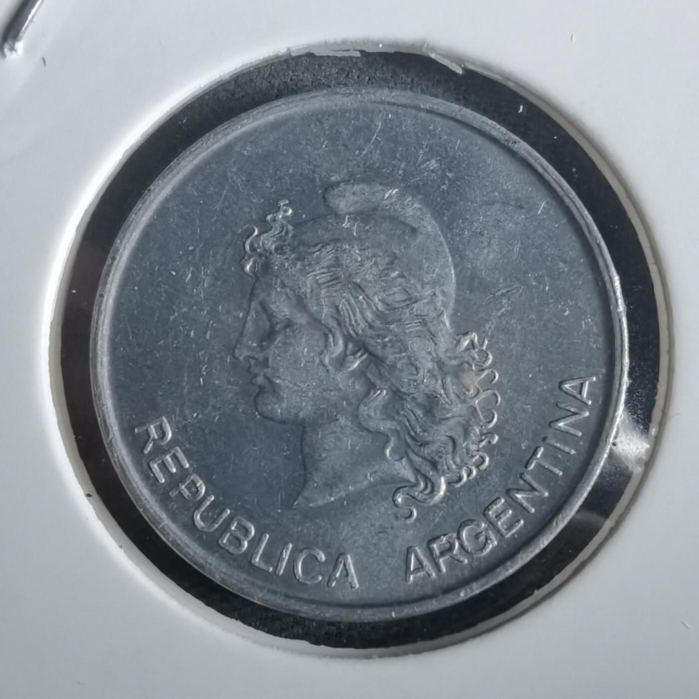 沼泽如烟--第973场 阿根廷1983年十分