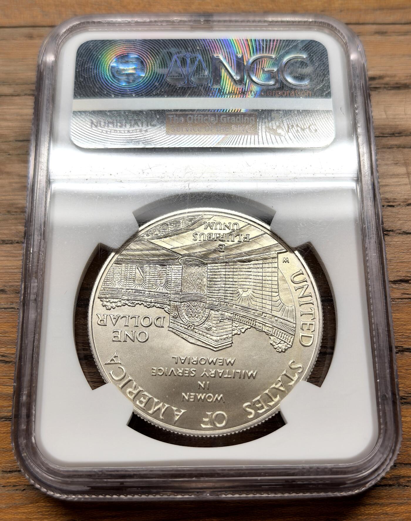 凡希社世界钱币微拍第三百十九期 1994美国妇女志愿者纪念DOLLAR大银NGC-MS69