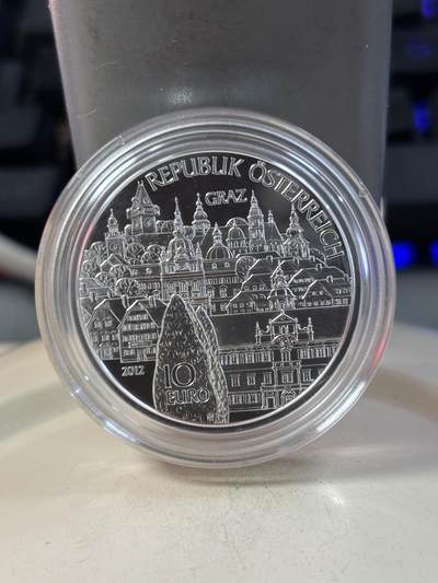 第189期拍卖 - 奥地利2012年施蒂利亚州格拉兹古城精制银币，925银，17.3克，发行30000枚