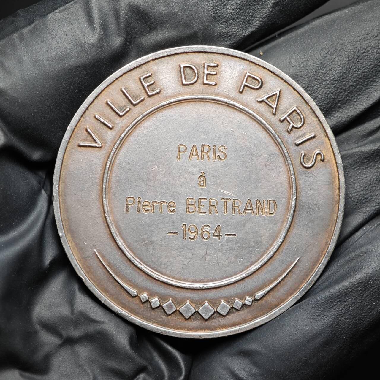 金瓯小拍第三期 古今币章 银价专场 法国巴黎大银章1964年 重61.2克直径49.8mm 边铭丰饶角1ARGENT