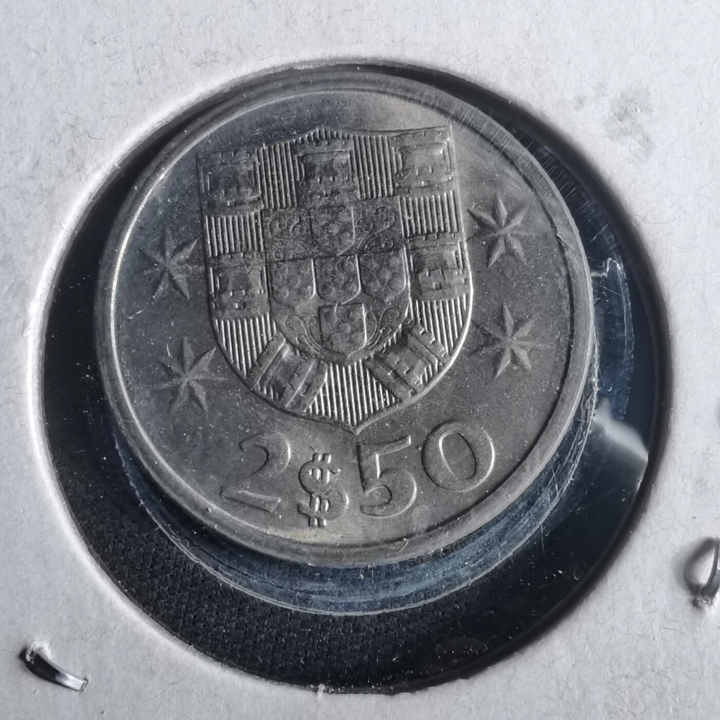 沼泽如烟--第972场 葡萄1985年2.5埃斯库多