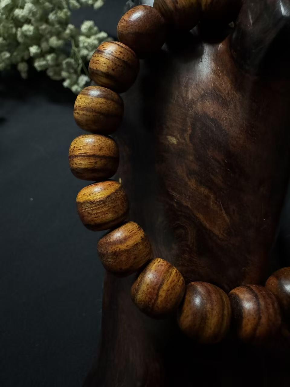 零元拍：海南黄花梨老型珠手串11/10MM