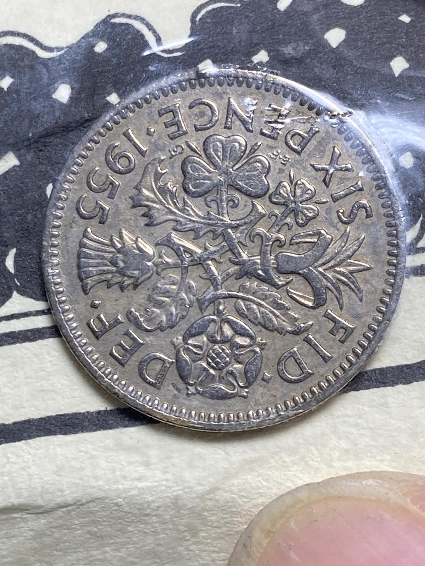 2026年第十五场(总第一百八十四场）外国好品散币场(免佣金) 英国🇬🇧1955年6便士(伊丽莎白二世青年桂冠第二版，圣诞布丁主题幸运6便士)