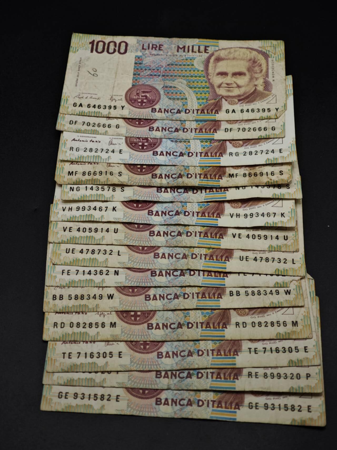 【淘币小摊】实时拍第八百五十四拍   无佣金福利纸币场   满百包邮可预留二周 每周一统一发货   意大利1000里拉纸币14张【有折】