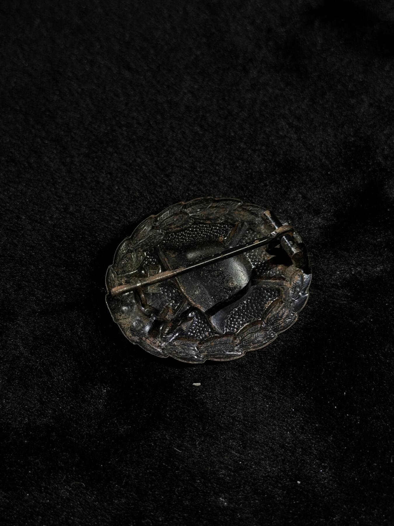 戎马世界章牌大赏第110期 德国一战黑色战伤奖章