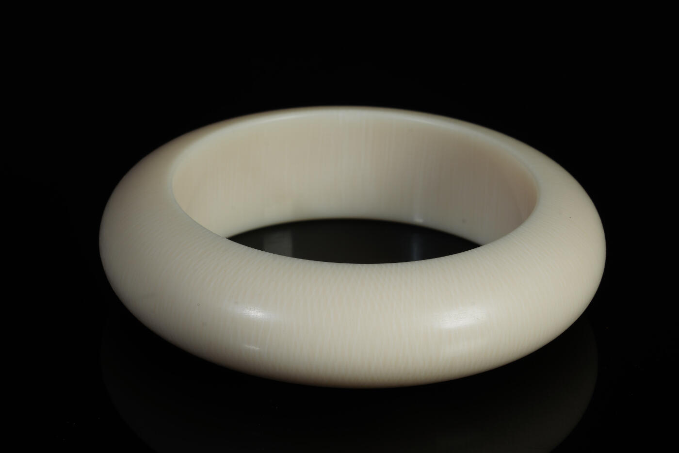 上海都达杂项专场十（全场包邮） 2.0贵妃手镯