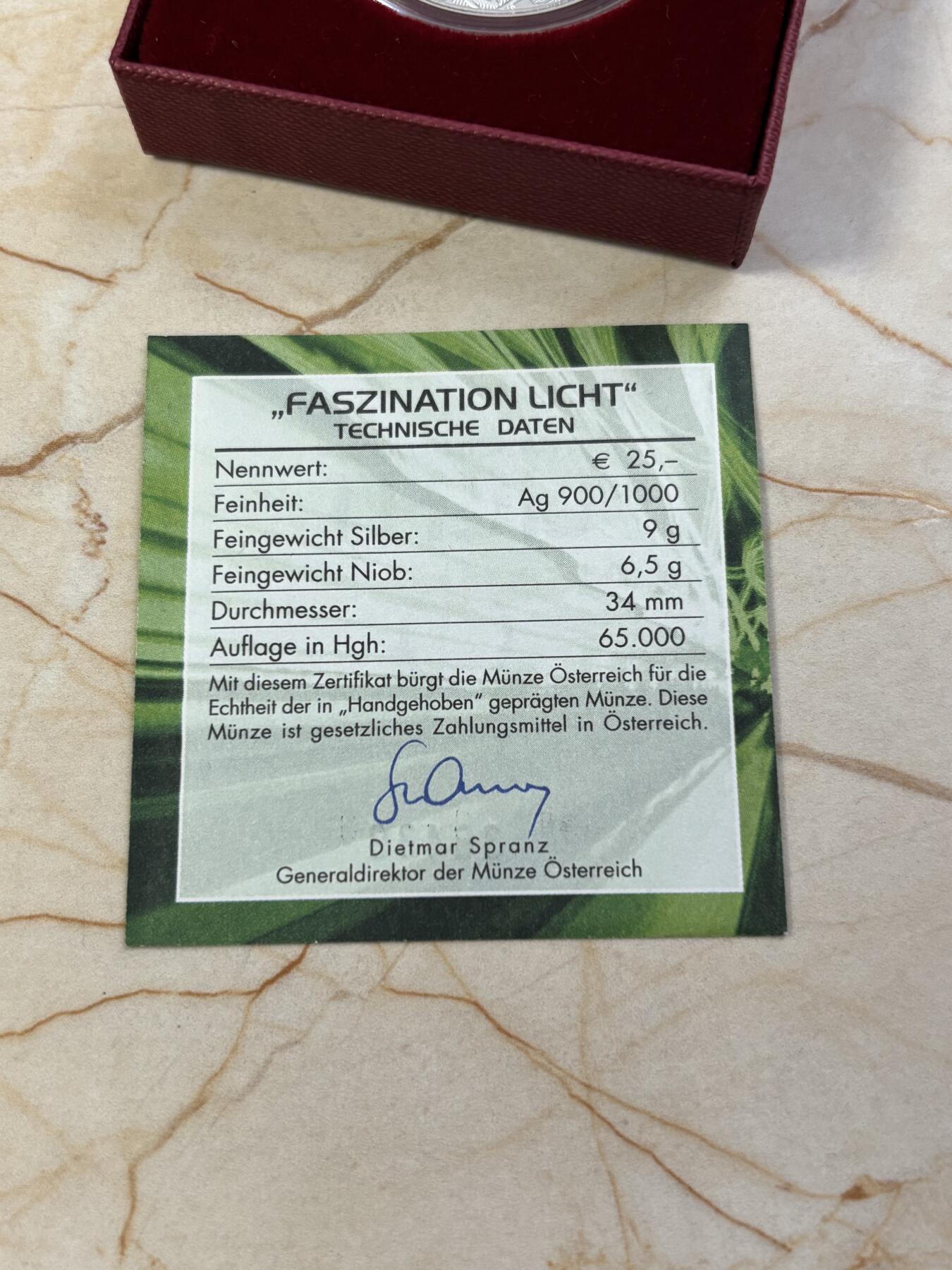 第189期拍卖 获奖奥地利2008年魅力之光铌银镶嵌双色纪念币，900银/998铌，10克/7.15克