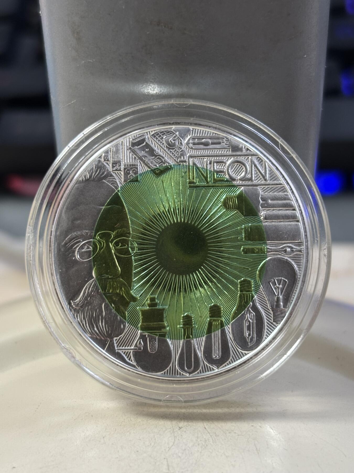 第189期拍卖 获奖奥地利2008年魅力之光铌银镶嵌双色纪念币，900银/998铌，10克/7.15克