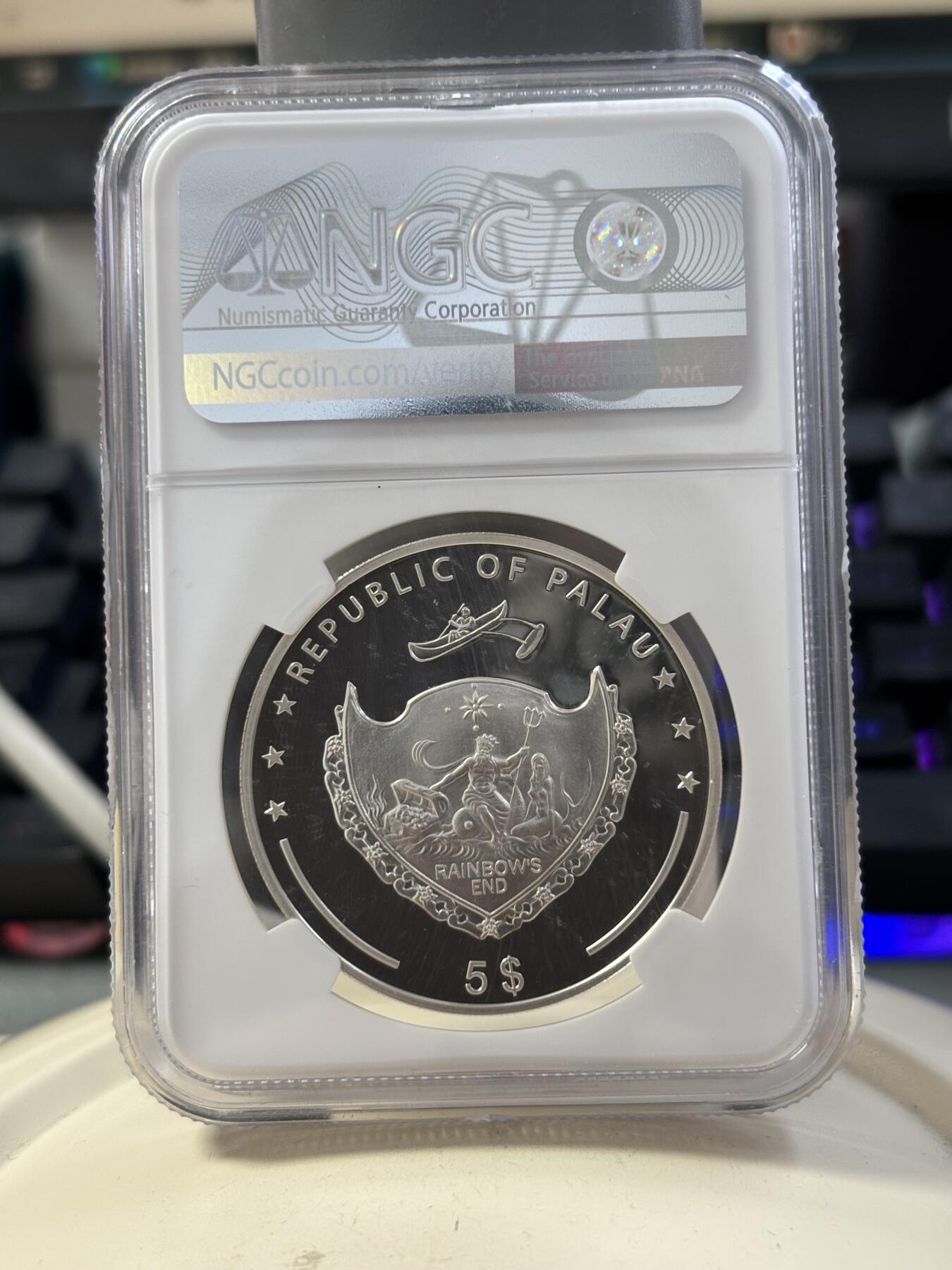 第189期拍卖 获奖帕劳2008年蝴蝶动物系列绿蝴蝶棱镜幻彩银币最高分NGC-PF70，世界最美25种钱币之一，925银，25克，发行2500枚