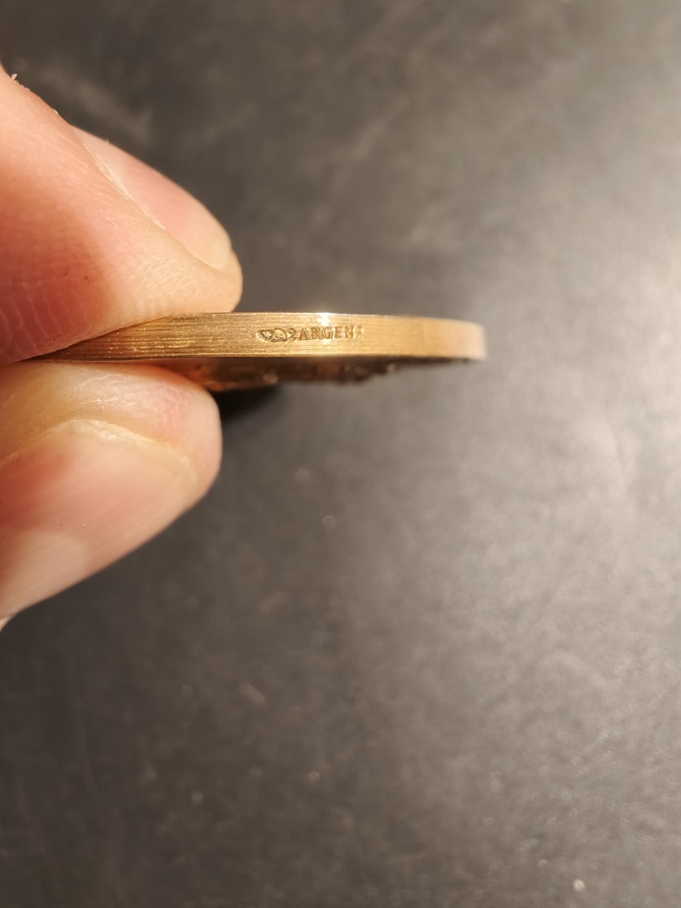 老王徽章第179期 法国鲁昂市园艺和农业协会镀金大银章     原盒     播种者    800银镀金    直径45mm     重量45.3g