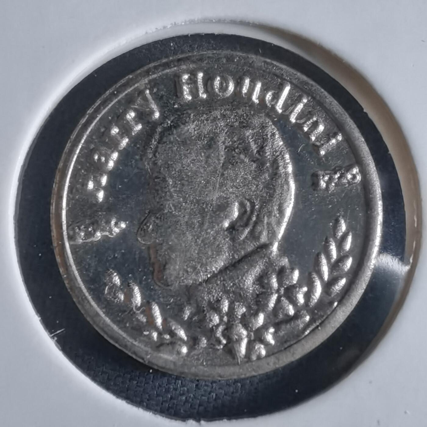 沼泽如烟--第973场 人像章