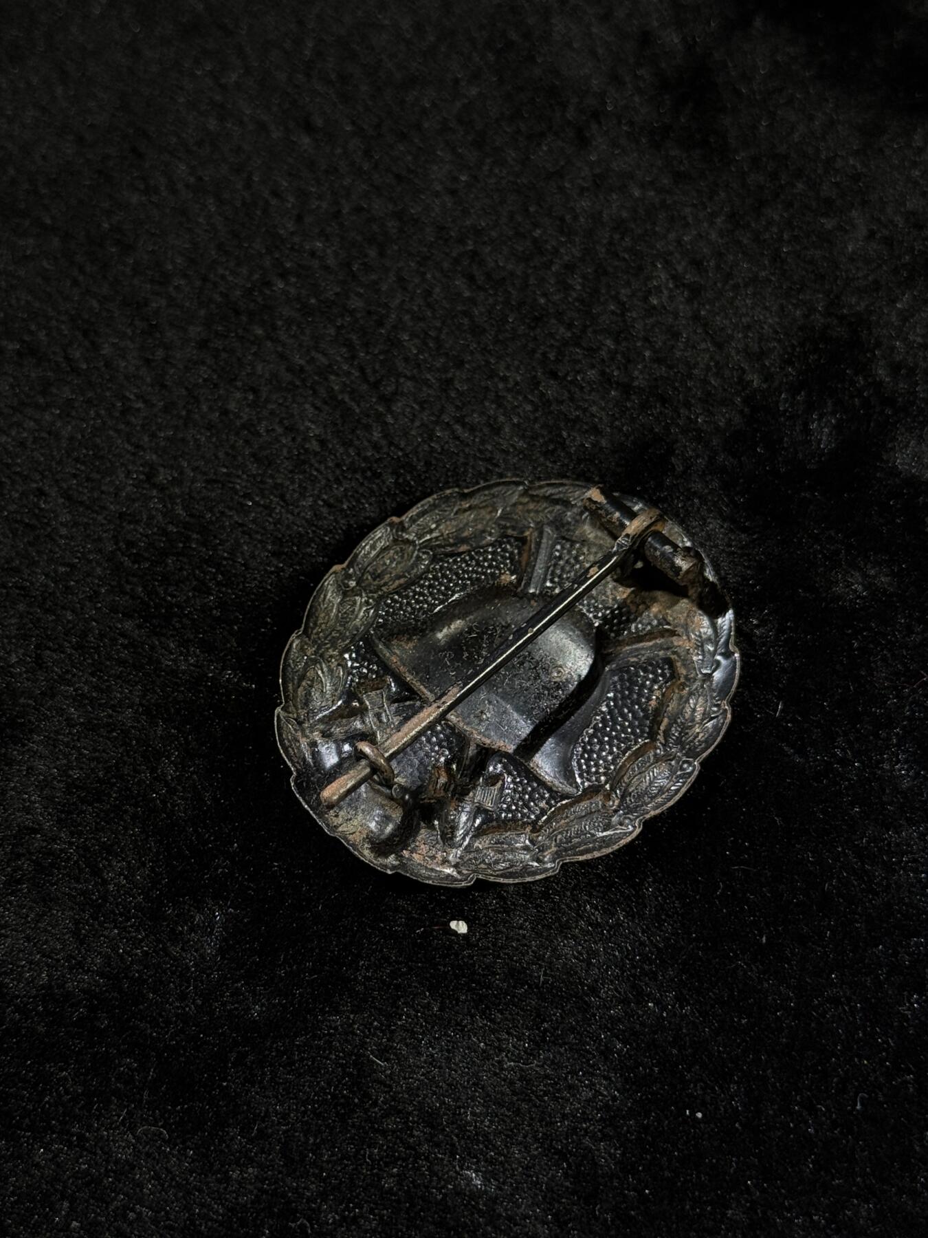 戎马世界章牌大赏第110期 德国一战黑色战伤奖章