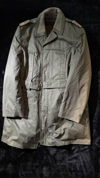 戎马世界章牌大赏第110期 - 匈牙利陆军上尉大衣