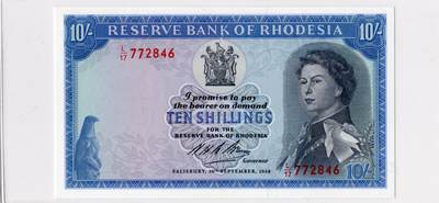 徐霞客拍卖首拍 - 罗得西亚	P-27b 1968年10先令 L/17 772846	au	纸币中间缺一个小点肉 	罗得西亚镑体系下的最后一批纸币之一，1970年罗得西亚就将货币改为元，因此该版纸币见证了旧殖民货币体系的终结。伊丽莎白二世女王肖像，延续了英属殖民地纸币的传统，同时也是罗得西亚在法律上仍宣称效忠英国王室的象征。