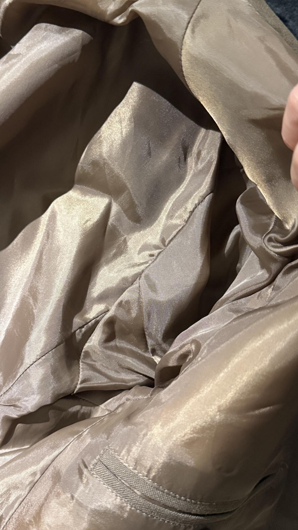 戎马世界章牌大赏第110期 匈牙利工兵上尉军服一套，含领带，常服，衬衫，外裤