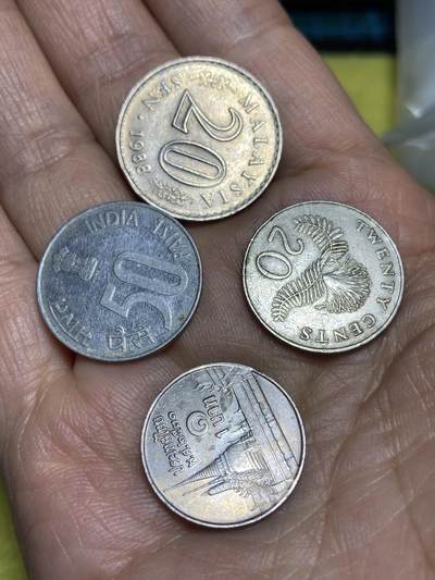 2026年第十五场(总第一百八十四场）外国好品散币场(免佣金) - 散币4枚：马来西亚🇲🇾1988年20仙，新加坡🇸🇬1986年20分，印度🇮🇳1988年50派沙，泰国🇹🇭1铢