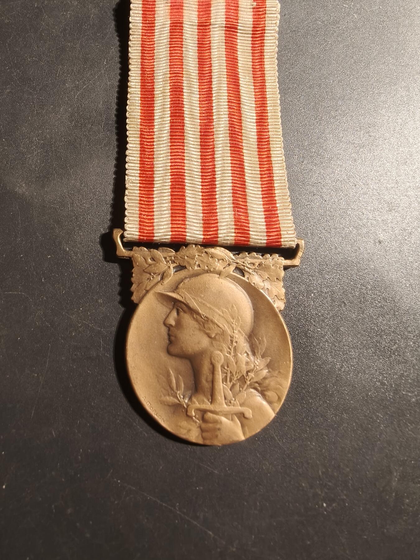 老王徽章第179期 法国一战纪念章